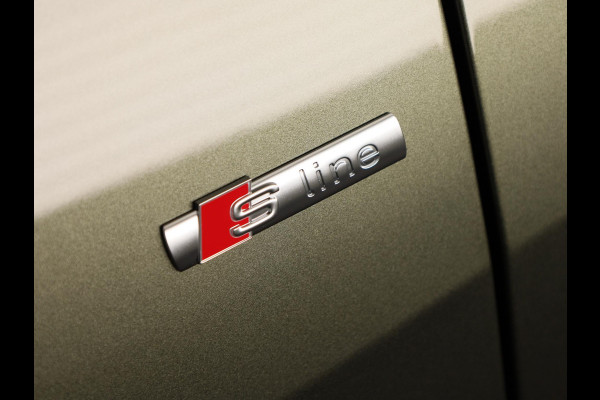 Audi Q8 60 TFSI e quattro Pro Line S Competition 490pk | Panoramadak | HUD | 4 wielbesturing | Stoel ventilatie en massage | Verlengde garantie | 23 inch Lichtmetalen velgen