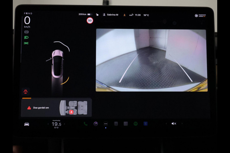 Tesla Model 3 Sport RWD Plus 60 kWh 238 PK! | Navigatie | Panoramadak | Camera |