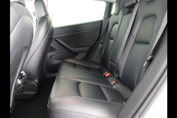 Tesla Model 3 Sport RWD Plus 60 kWh 238 PK! | Navigatie | Panoramadak | Camera |