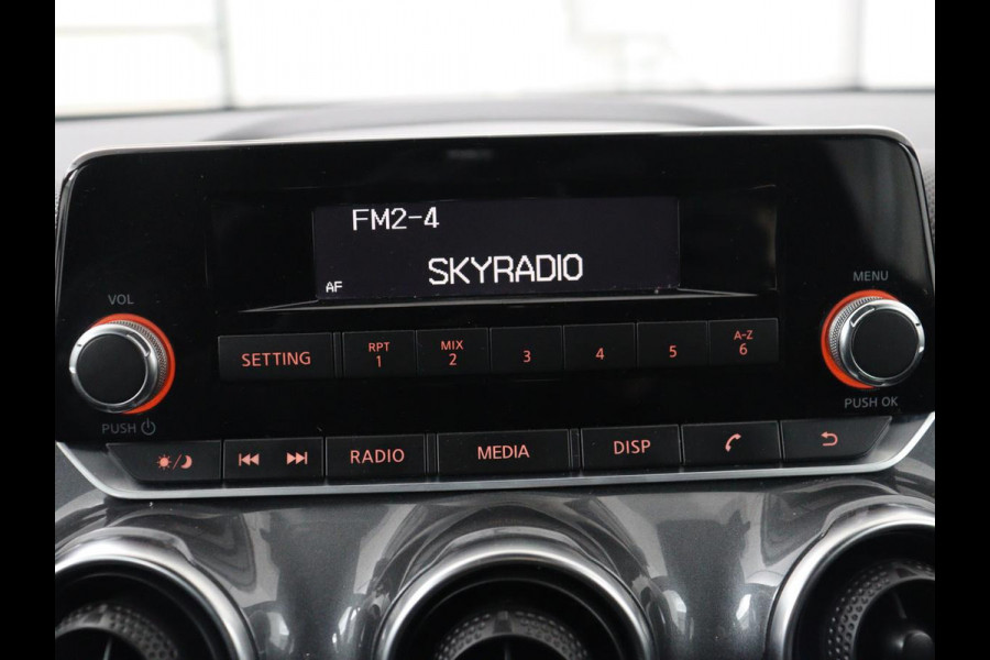 Nissan Juke 1.0 DIG-T Visia | Trekhaak | Full LED | Cruise control | Bluetooth | Airco | DAB | Lichtsensor