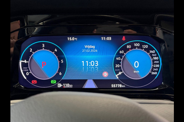 Volkswagen Golf 2.0 TDI R-Line Business AUT. PANO TREKHAAK ACC PDC VOOR EN ACHTER CAMERA NAVI STOELVERWAMING STUURVERWARMING