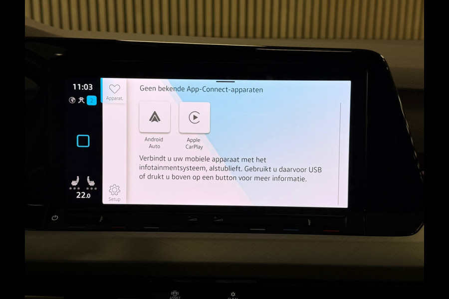 Volkswagen Golf 2.0 TDI R-Line Business AUT. PANO TREKHAAK ACC PDC VOOR EN ACHTER CAMERA NAVI STOELVERWAMING STUURVERWARMING