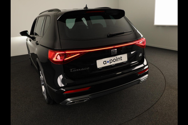 Seat Tarraco 1.4 TSI e-Hybrid PHEV FR 245 pk Automaat (DSG) | Navigatie | Panoramadak | Trekhaak (wegklapbaar) | Parkeersensoren (Park assist) | Achteruitrijcamera | Stoelverwarming v/a |