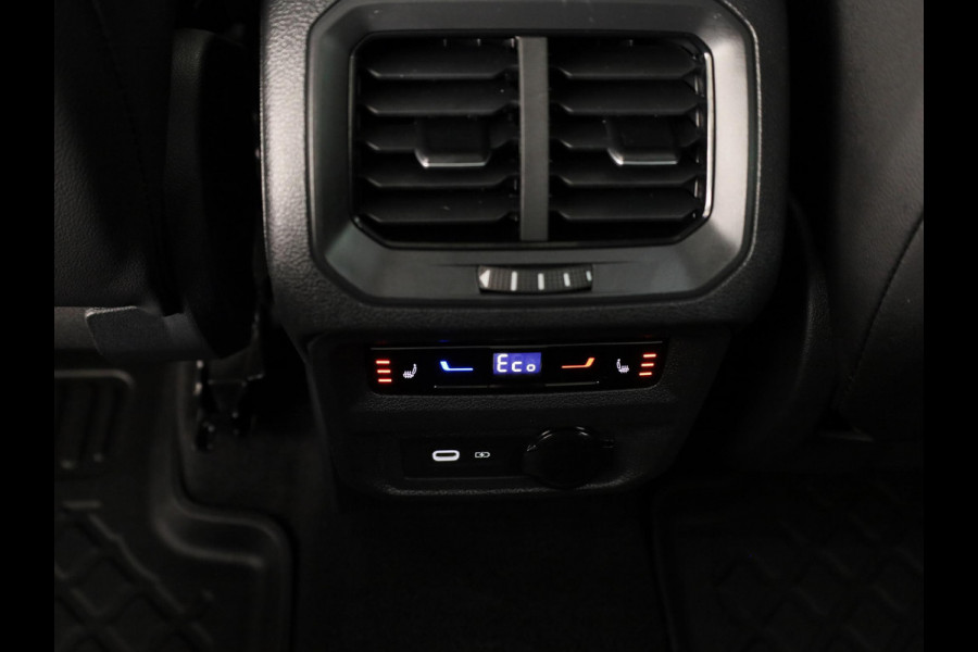 Seat Tarraco 1.4 TSI e-Hybrid PHEV FR 245 pk Automaat (DSG) | Navigatie | Panoramadak | Trekhaak (wegklapbaar) | Parkeersensoren (Park assist) | Achteruitrijcamera | Stoelverwarming v/a |