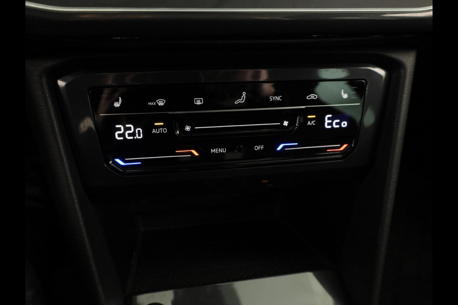 Seat Tarraco 1.4 TSI e-Hybrid PHEV FR 245 pk Automaat (DSG) | Navigatie | Panoramadak | Trekhaak (wegklapbaar) | Parkeersensoren (Park assist) | Achteruitrijcamera | Stoelverwarming v/a |