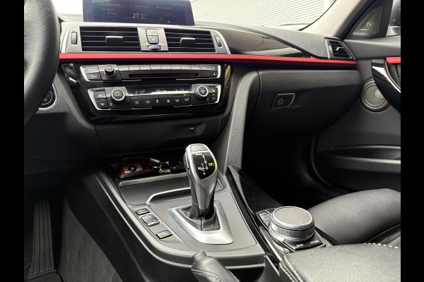 BMW 3 Serie Touring 340i xDrive M Sport High Executive 326pk | Elek. Trekhaak | Harman Kardon | Leder | Navi | Elek. kofferklep |