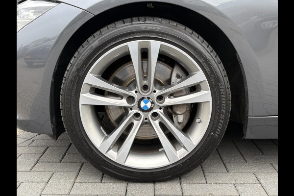 BMW 3 Serie Touring 340i xDrive M Sport High Executive 326pk | Elek. Trekhaak | Harman Kardon | Leder | Navi | Elek. kofferklep |