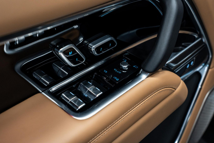 Land Rover Range Rover 3.0 P550e Autobiography PHEV *Meridian Signature / Stoelventilatie + Massage / Volledig leder / Panorama / Soft-Close / AWD-besturing*