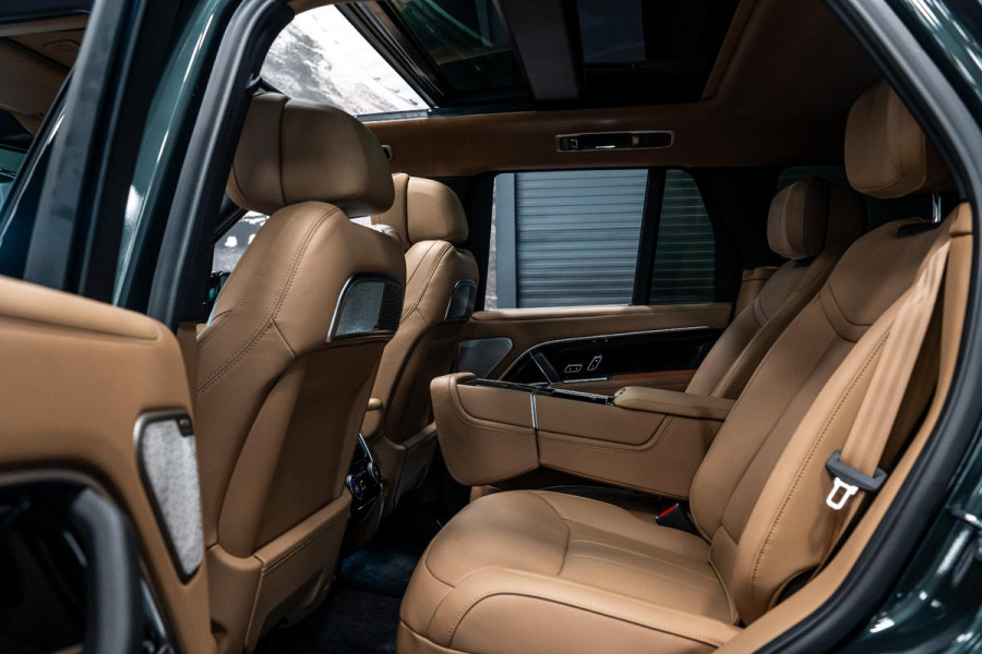 Land Rover Range Rover 3.0 P550e Autobiography PHEV *Meridian Signature / Stoelventilatie + Massage / Volledig leder / Panorama / Soft-Close / AWD-besturing*