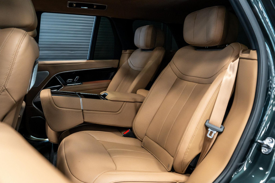 Land Rover Range Rover 3.0 P550e Autobiography PHEV *Meridian Signature / Stoelventilatie + Massage / Volledig leder / Panorama / Soft-Close / AWD-besturing*