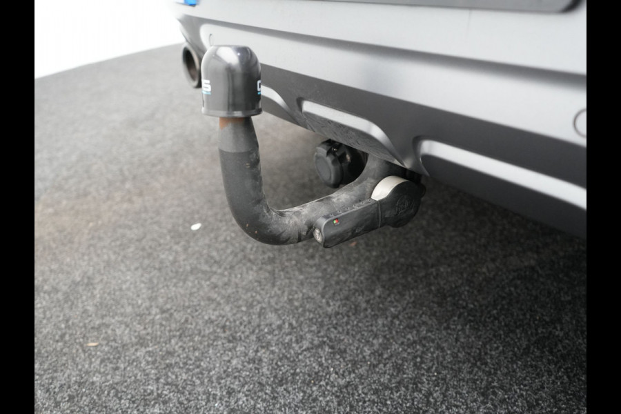 BMW X2 xDrive25e M Sport Plug In Hybrid 220pk Dealer O.H. PHEV | Trekhaak Afn. | Panodak | Adaptive Cruise | Head Up | Camera | Harman / Kardon | Lederen Competition Stoelen Memory & Verwarmd | Keyless | 19"L.M | Sfeerverlichting | Navigatie | DAB |