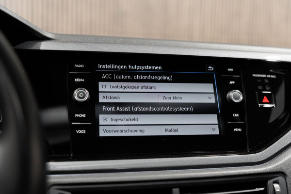 Volkswagen Polo 1.0 TSI Highline DSG PANO LED