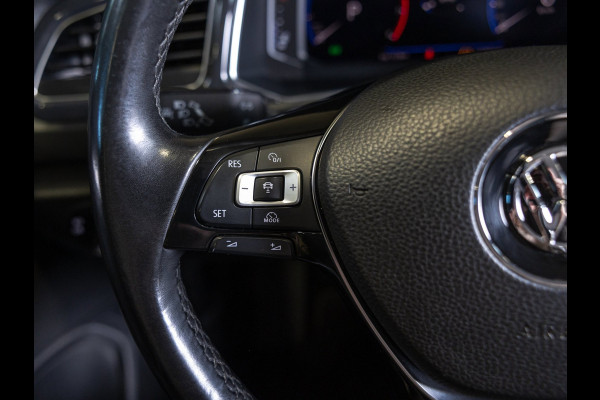 Volkswagen T-Roc 2.0 TSI 4Motion Sport / 190pk / Trekhaak / Leder / Achteruitrij camera /