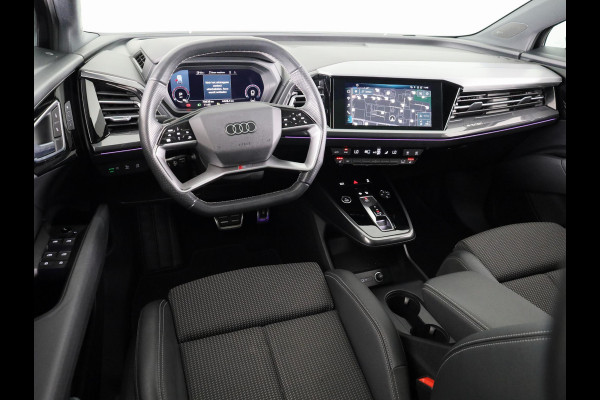 Audi Q4 e-tron 40 Launch edition S Competition 77 kWh 204pk | SoH 93% | Panoramadak | Head-up Display | Navigatie | Stoelverwarming