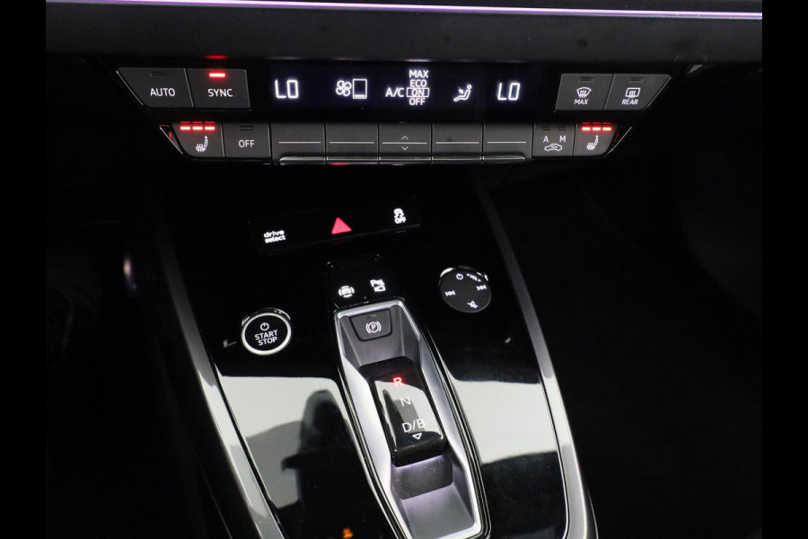 Audi Q4 e-tron 40 Launch edition S Competition 77 kWh 204pk | SoH 93% | Panoramadak | Head-up Display | Navigatie | Stoelverwarming