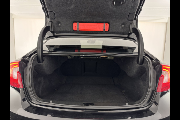 Volvo S60 2.0 D3 Polar+ Dynamic (INCL.BTW) *XENON | LEATHER | NAVI-FULLMAP | HEATED-SPORTSEATS | PRIVACY-GLASS | ECC | PDC | CRUISE | 17''ALU*