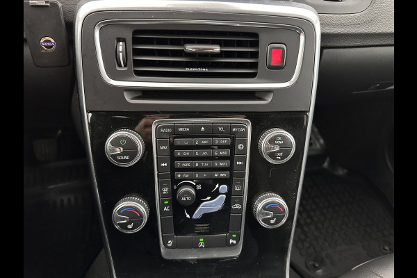 Volvo S60 2.0 D3 Polar+ Dynamic (INCL.BTW) *XENON | LEATHER | NAVI-FULLMAP | HEATED-SPORTSEATS | PRIVACY-GLASS | ECC | PDC | CRUISE | 17''ALU*