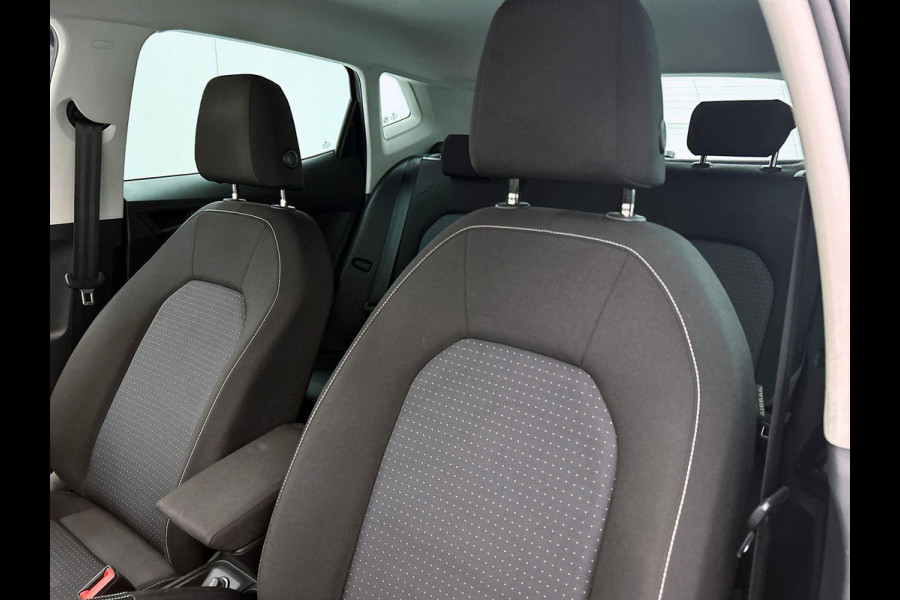 Seat Ibiza 1.0 EcoTSI Style Business Intense Navigatie Apple Carplay/Android Auto Parkeersensoren Virtual Cockpit Cruise Control Stoelverwarming Full Led Climate Control