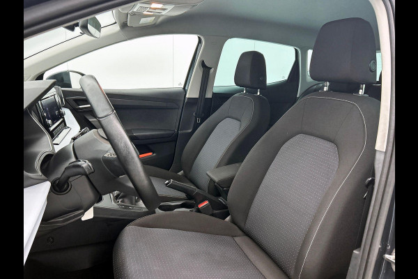 Seat Ibiza 1.0 EcoTSI Style Business Intense Navigatie Apple Carplay/Android Auto Parkeersensoren Virtual Cockpit Cruise Control Stoelverwarming Full Led Climate Control