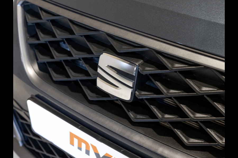 Seat Arona 1.0 TSI FR Xperience Business Connect / 110pk / Trekhaak / Achteruitrij camera / Stoelverwarming /