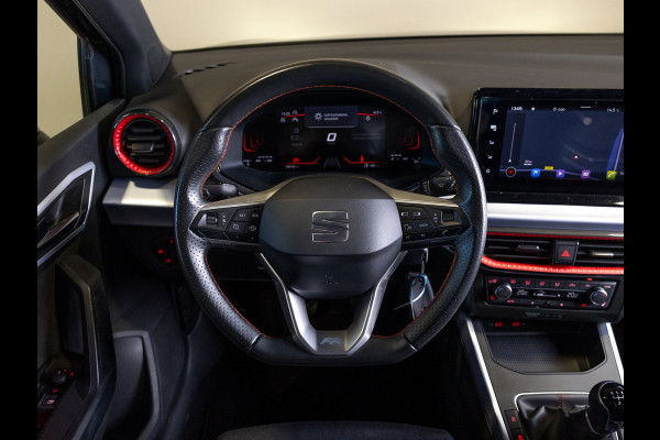 Seat Arona 1.0 TSI FR Xperience Business Connect / 110pk / Trekhaak / Achteruitrij camera / Stoelverwarming /