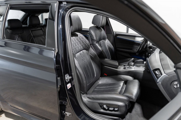 BMW 5 Serie Touring 530i M Sport PANO LEDER LED
