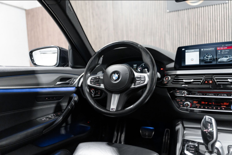 BMW 5 Serie Touring 530i M Sport PANO LEDER LED