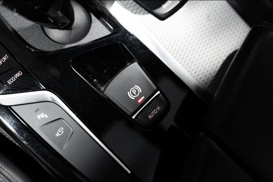 BMW 5 Serie Touring 530i M Sport PANO LEDER LED