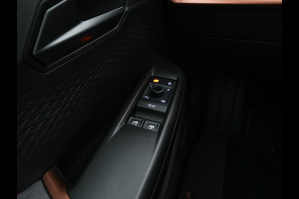 CUPRA Born Copper Edition 62 kWh [ 3-Fase-11kW ] {SOH-92%} (INCL-BTW) *PANO | ADAPTIVE-CRUISE | FULL-LED | MICROFIBRE | TOPVIEW | BLINDSPOT | KEYLESS | NAVI-FULLMAP | AMBIENTLIGHT | DIGI-COCKPIT | MASSAGE | CARPLAY | SPORTSEATS | PRIVACYGLASS | 20"AL
