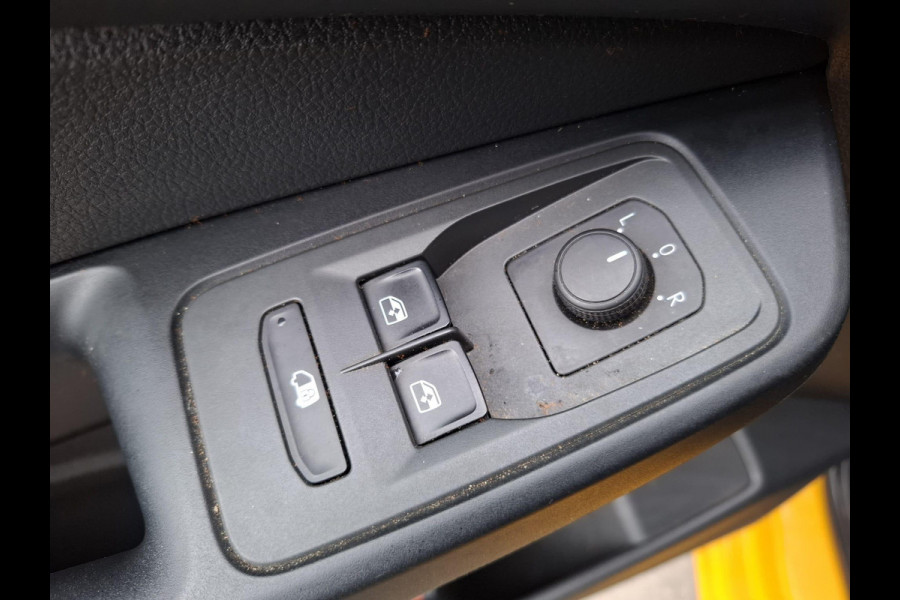 Volkswagen Caddy Cargo 2.0 TDI Comfort AIRCO / CRUISE CONTROLE / PARKEER SENSOREN ACHTER /  EURO 6