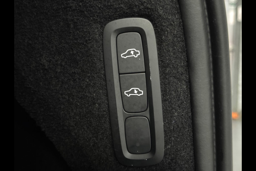 Volvo XC90 2.0 T8 Recharge AWD R-Design LUCHTVERING|PANO|H&K|HUD|360 CAM|22 INCH