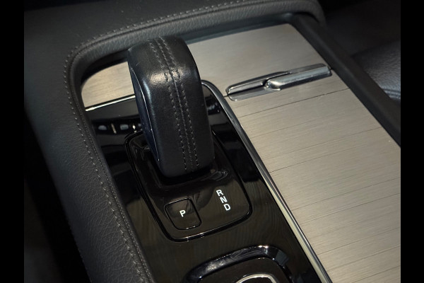 Volvo XC90 2.0 T8 Recharge AWD R-Design LUCHTVERING|PANO|H&K|HUD|360 CAM|22 INCH