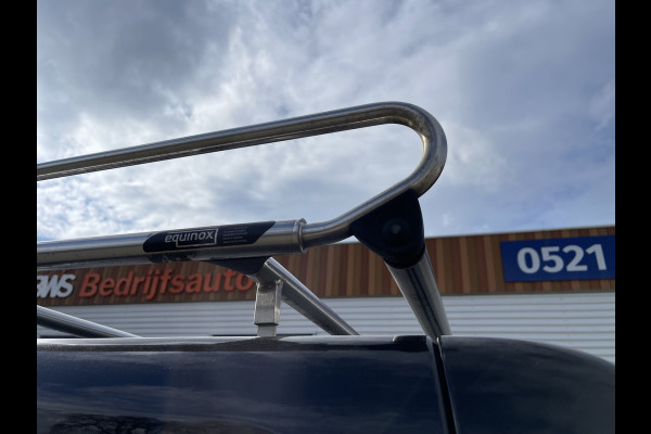 Renault Trafic 2.0 dCi 120pk T29 L2H1 Work Edition / ingerichte laadruimte ! / euro 6 / bpm vrij / vaste prijs rijklaar € 17.950 ex btw / lease vanaf € 302 / camera / trekhaak / airco / cruise