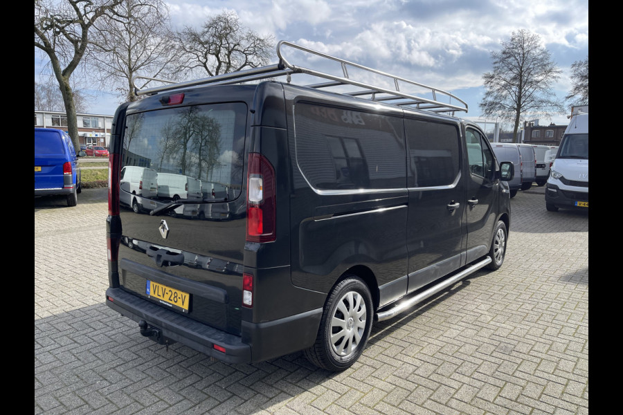 Renault Trafic 2.0 dCi 120pk T29 L2H1 Work Edition / ingerichte laadruimte ! / euro 6 / bpm vrij / vaste prijs rijklaar € 17.950 ex btw / lease vanaf € 302 / camera / trekhaak / airco / cruise