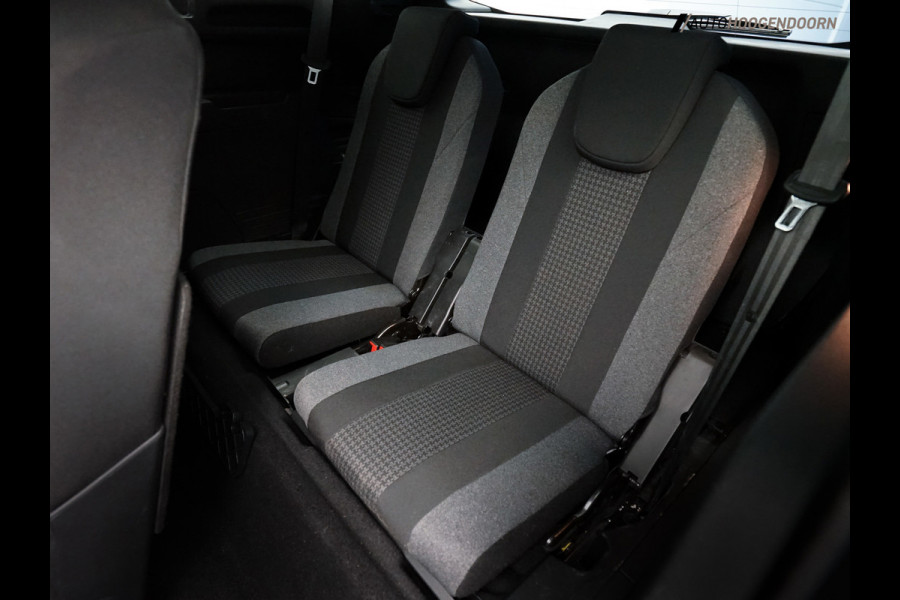 Peugeot 5008 1.2 PureTech Blue Lease Premium 7-zits (AUTOMAAT,TREKHAAK,DIGITAAL DISPLAY,CLIMATE,CRUISE,COMFORT-STOELEN,LM-VELGEN)