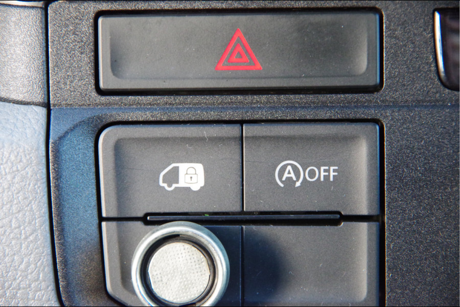 MAN TGE 35 3.180 2.0 L3H3 177PK AUT. 3-ZITS, TREKHAAK, GEV. STOEL, CAMERA, CRUISE, AIRCO, NL AUTO, NAP