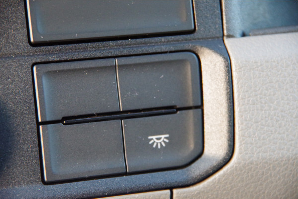 MAN TGE 35 3.180 2.0 L3H3 177PK AUT. 3-ZITS, TREKHAAK, GEV. STOEL, CAMERA, CRUISE, AIRCO, NL AUTO, NAP