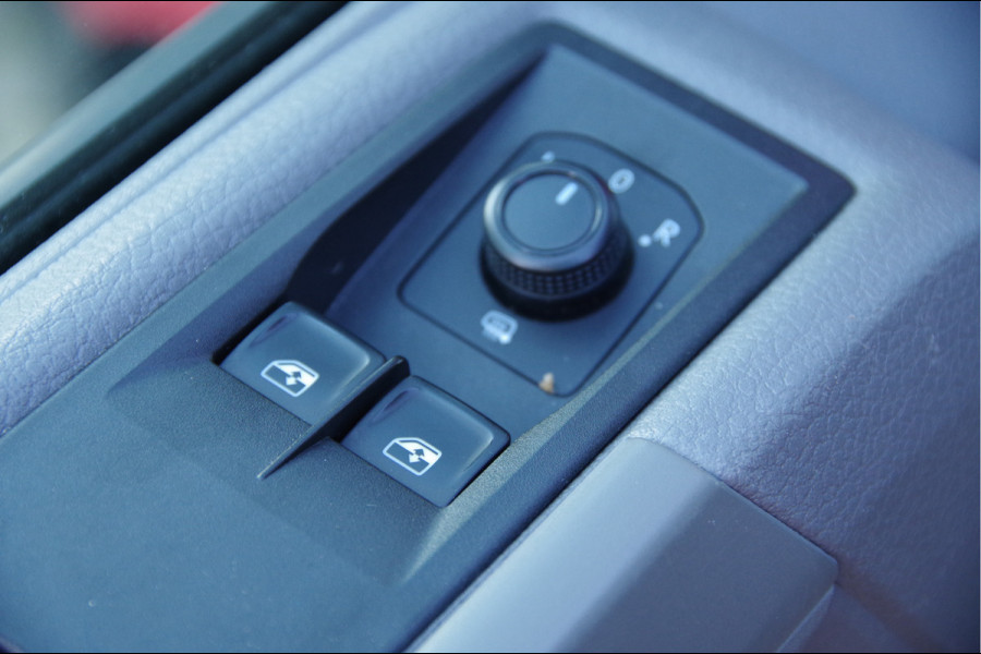 MAN TGE 35 3.180 2.0 L3H3 177PK AUT. 3-ZITS, TREKHAAK, GEV. STOEL, CAMERA, CRUISE, AIRCO, NL AUTO, NAP