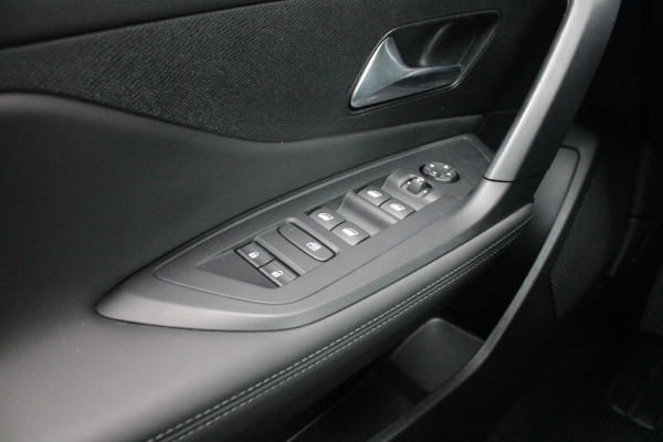 Peugeot 408 1.2 Hybrid 145PK e-DCS6 ALLURE | ACHTERUITRIJ CAMERA | KEYLESS ENTRY/START | DRAADLOOS APPLE CARPLAY/ANDROID AUTO | DRAADLOOS TELEFOONLADEN | DAB+ RADIO | NAVIGATIE | ADAPTIVE CRUISE CONTROL | 19" LICHTMETALEN VELGEN | PARKEERSENSOREN ACHTER |