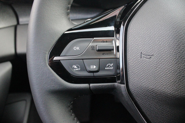 Peugeot 408 1.2 Hybrid 145PK e-DCS6 ALLURE | ACHTERUITRIJ CAMERA | KEYLESS ENTRY/START | DRAADLOOS APPLE CARPLAY/ANDROID AUTO | DRAADLOOS TELEFOONLADEN | DAB+ RADIO | NAVIGATIE | ADAPTIVE CRUISE CONTROL | 19" LICHTMETALEN VELGEN | PARKEERSENSOREN ACHTER |