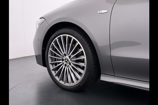 Mercedes-Benz CLA-Klasse 250 e AMG line | Pano HUD Memory Sound Keyless