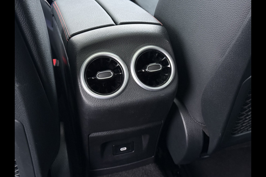 Mercedes-Benz CLA-Klasse 250 e AMG line | Pano HUD Memory Sound Keyless