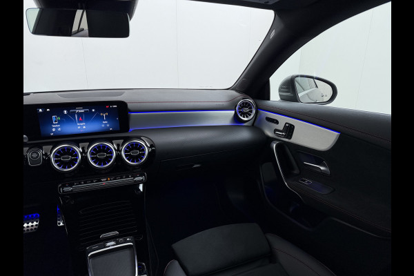 Mercedes-Benz CLA-Klasse 250 e AMG line | Pano HUD Memory Sound Keyless
