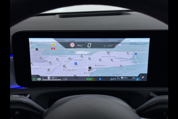 Mercedes-Benz CLA-Klasse 250 e AMG line | Pano HUD Memory Sound Keyless