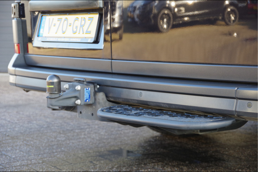 Volkswagen Crafter 35 2.0 TDI L3H3 177PK AUT. LED, 2X SCHUIFDEUR, TREKHAAK, STOELVERWARMING, GEVEERDE STOEL, AIRCO, PARKEERSENSOREN