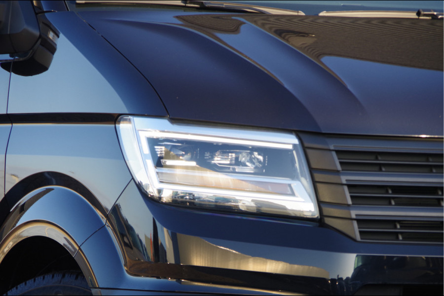 Volkswagen Crafter 35 2.0 TDI L3H3 177PK AUT. LED, 2X SCHUIFDEUR, TREKHAAK, STOELVERWARMING, GEVEERDE STOEL, AIRCO, PARKEERSENSOREN