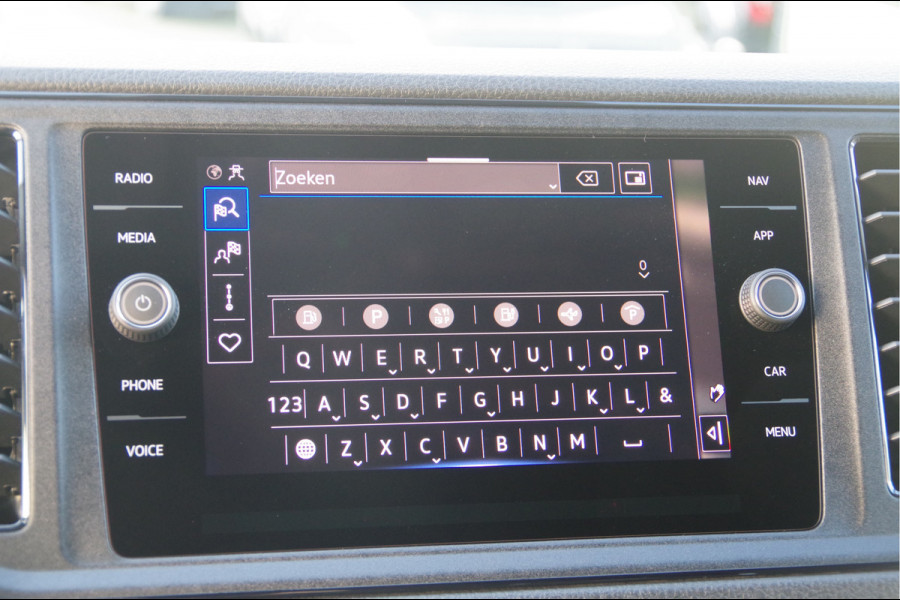 Volkswagen Crafter 35 2.0 TDI L3H3 177PK AUT. LED, 2X SCHUIFDEUR, TREKHAAK, STOELVERWARMING, GEVEERDE STOEL, AIRCO, PARKEERSENSOREN