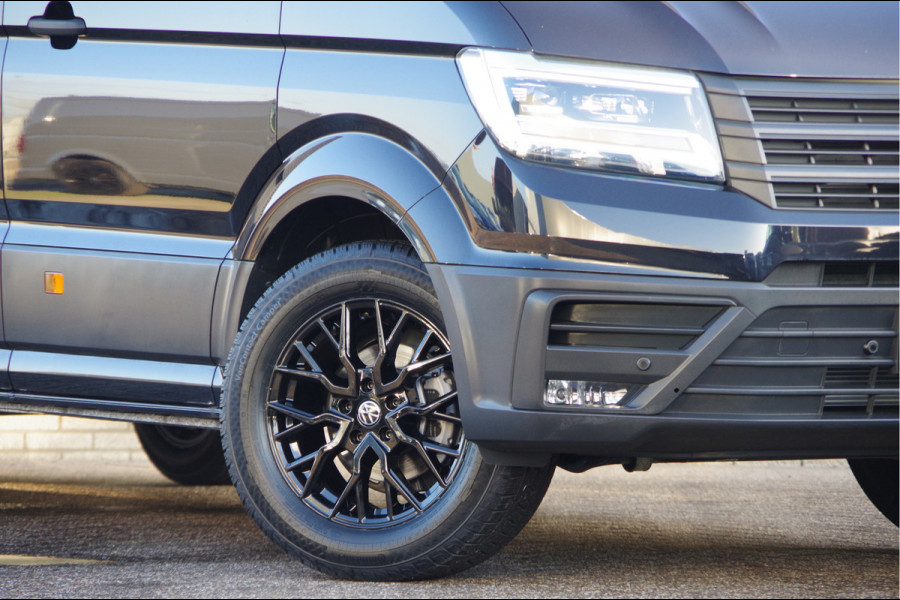 Volkswagen Crafter 35 2.0 TDI L3H3 177PK AUT. LED, 2X SCHUIFDEUR, TREKHAAK, STOELVERWARMING, GEVEERDE STOEL, AIRCO, PARKEERSENSOREN