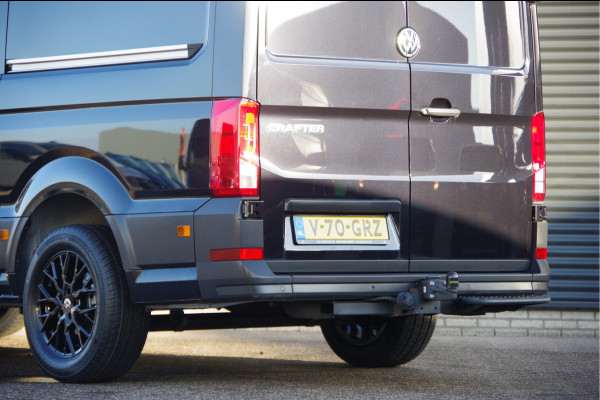 Volkswagen Crafter 35 2.0 TDI L3H3 177PK AUT. LED, 2X SCHUIFDEUR, TREKHAAK, STOELVERWARMING, GEVEERDE STOEL, AIRCO, PARKEERSENSOREN