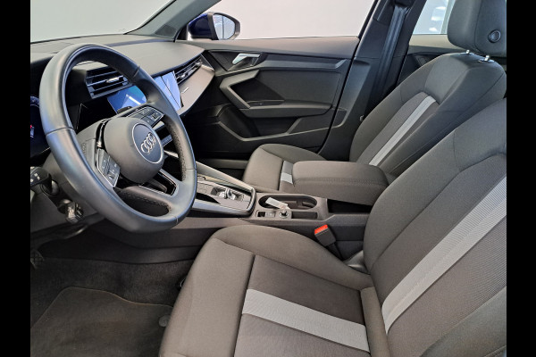 Audi A3 Limousine 30 TFSI Pro Line Navigatie Carplay Clima Cruise VCP 17"LM 24 maanden garantie mogelijk (*vraag naar de voorwaarden)